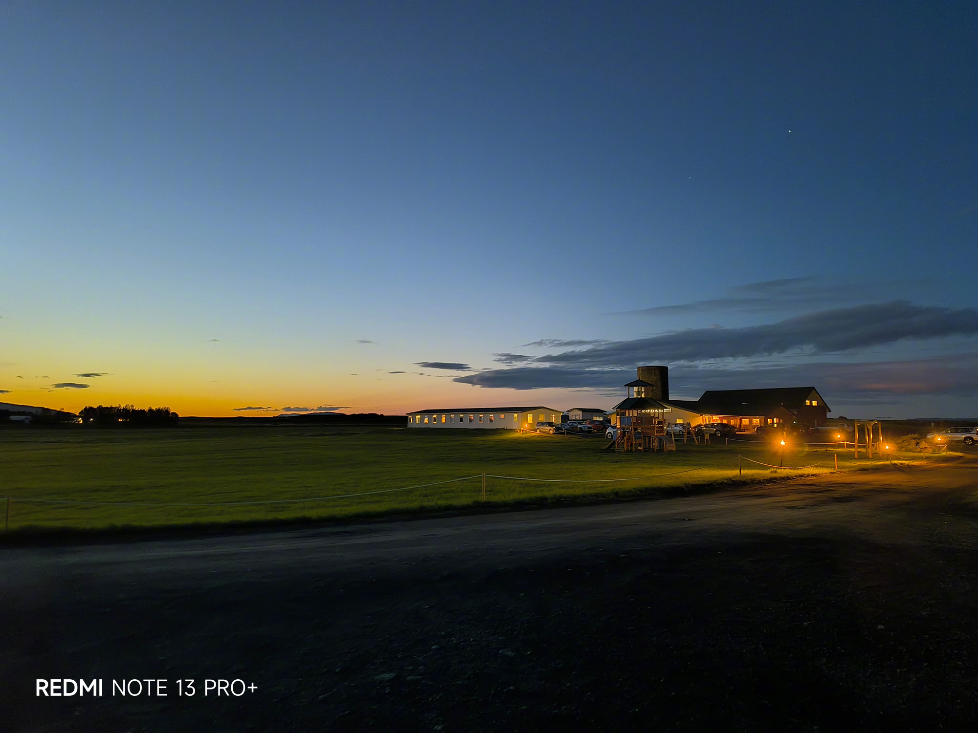 Примеры фото на 200-мегапиксельную камеру Redmi Note 13 Pro+